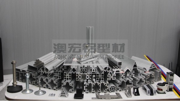 工業(yè)鋁型材破局：遠(yuǎn)離內(nèi)卷的三個(gè)價(jià)值支點(diǎn)