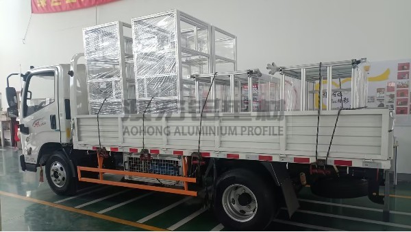 別再煩惱！解析工業鋁型材加工四大常見難題與對策